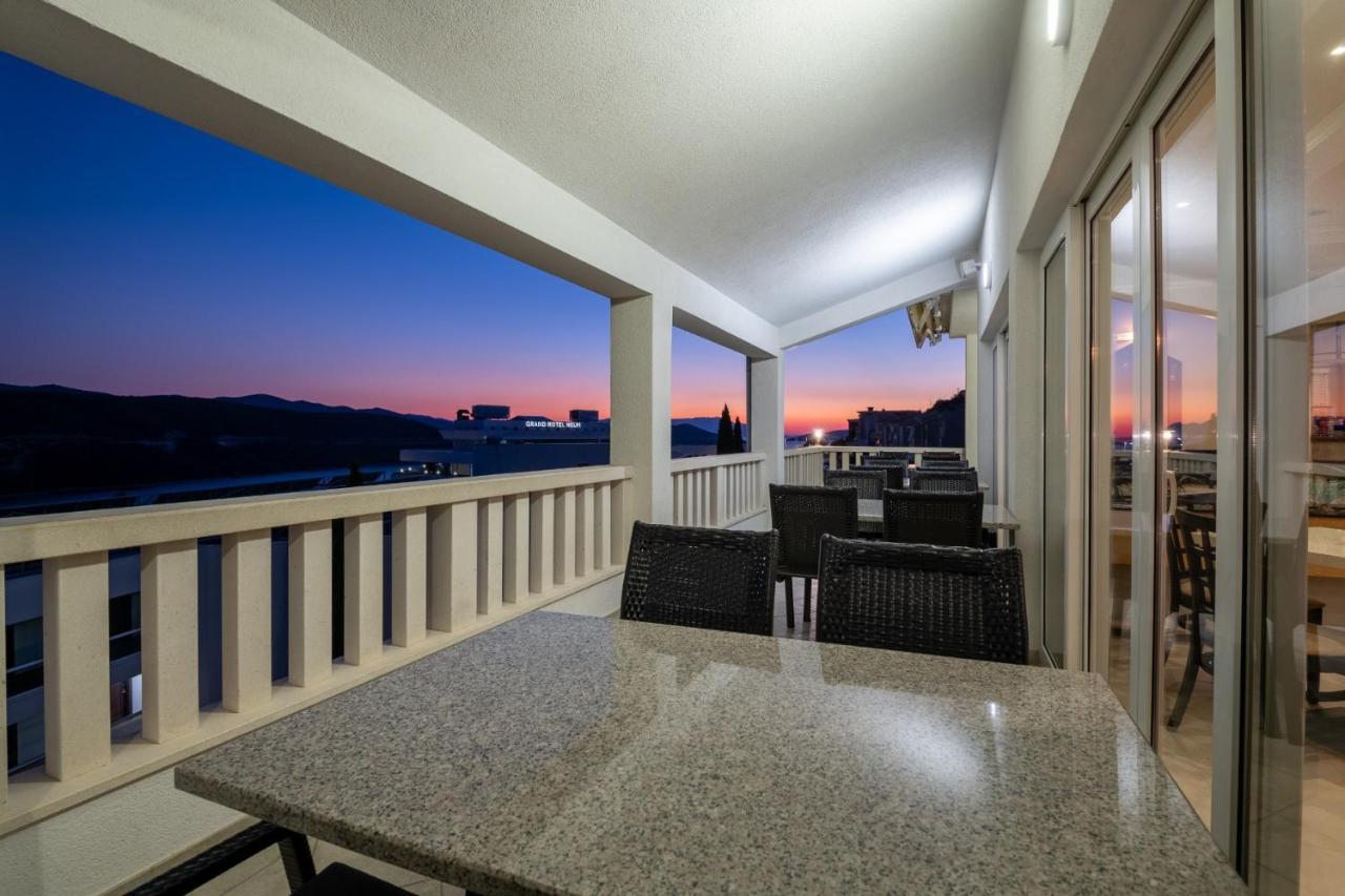 Hotel Luna Neum Exterior photo